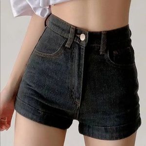 PACSUN Black Short Shorts